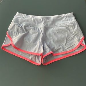 Ivivva by Lululemon girl’s running shorts